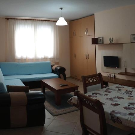 Comfortable Apartment Shëngjin Kültér fotó