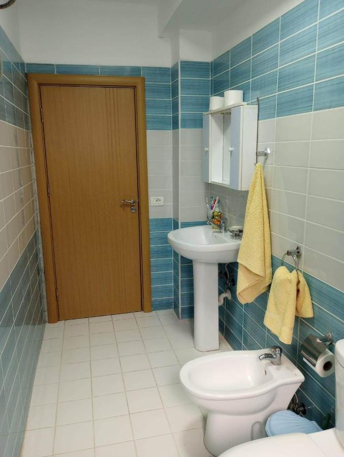 Comfortable Apartment Shëngjin Kültér fotó
